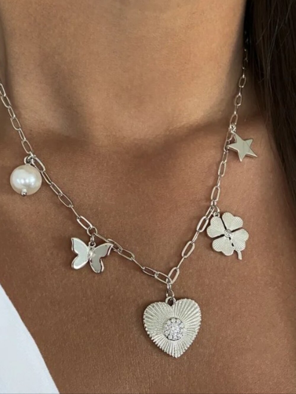🆕📿14kt White Gold Plate Charm Necklace w Heart & Butterfly By Jennifer Miller